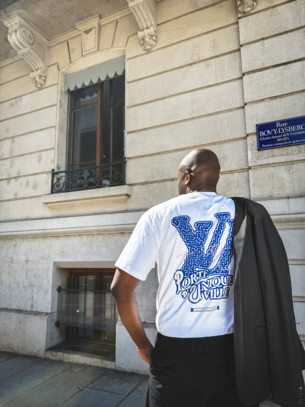 Porte d’UV White Tee